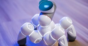 Read more about the article 設計師飯碗保不住？面對 AI 衝擊的轉型生存之道與職場思維解析