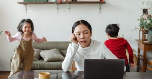 Read more about the article 為什麼薪水翻倍還是不快樂？突破職場成功與幸福的盲點，重新定義你的職涯人生