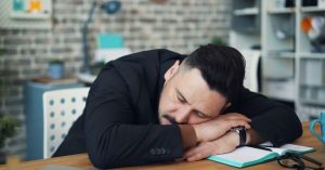 Read more about the article 拼命加班體力透支？男性滋補強身雙雄：瑪卡配鋅還不夠？帶你搞懂韓國泥鰍精與雙效複方的營養奧秘
