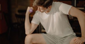Read more about the article 力不從心是老化？男性活力與血管健康解析：為何只靠日常保養遠遠不夠？